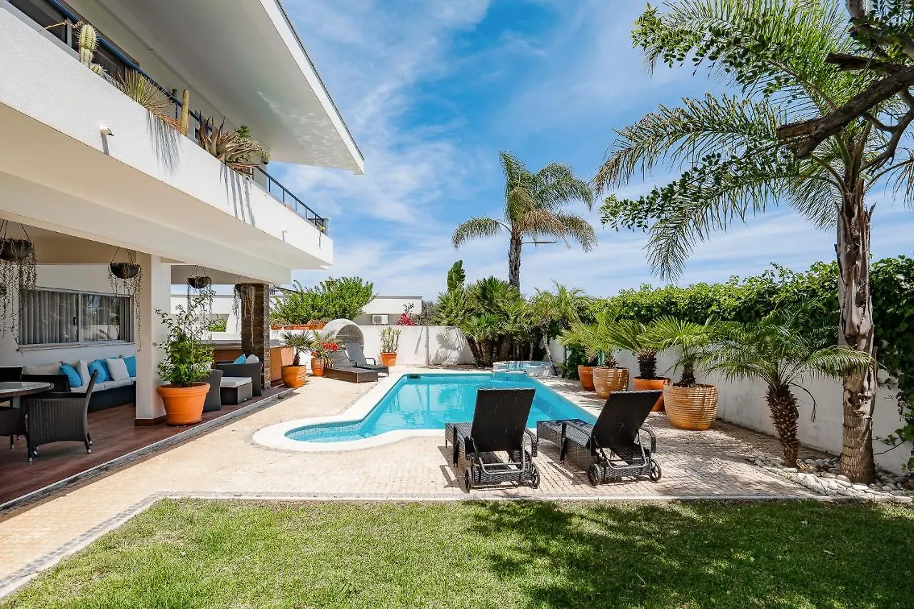 Deluxe 4Bdr House W/ Pool By Lovelystay Portimao 0*,